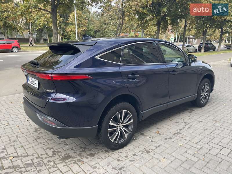 Позашляховик / Кросовер Toyota Venza 2021 в Києві