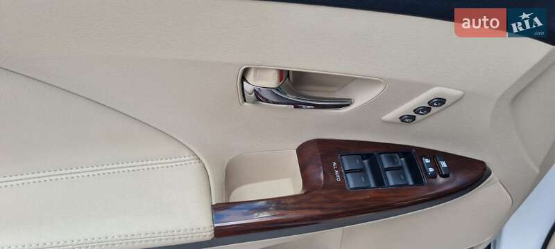 Внедорожник / Кроссовер Toyota Venza 2013 в Умани фото 17 Внедорожник / Кроссовер Toyota Venza 2013 в Умани