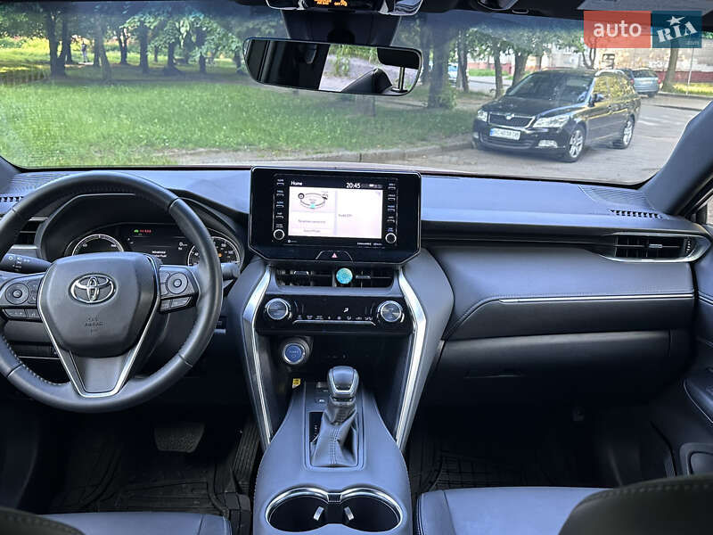 Позашляховик / Кросовер Toyota Venza 2022 в Львові