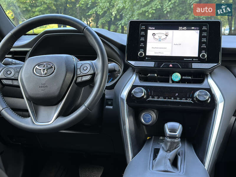 Позашляховик / Кросовер Toyota Venza 2022 в Львові