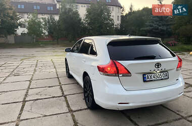 Внедорожник / Кроссовер Toyota Venza 2010 в Харькове