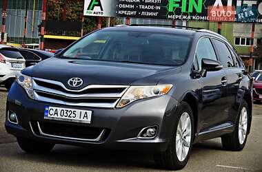 Позашляховик / Кросовер Toyota Venza 2014 в Черкасах