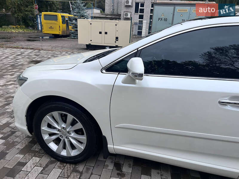 Внедорожник / Кроссовер Toyota Venza 2015 в Киеве