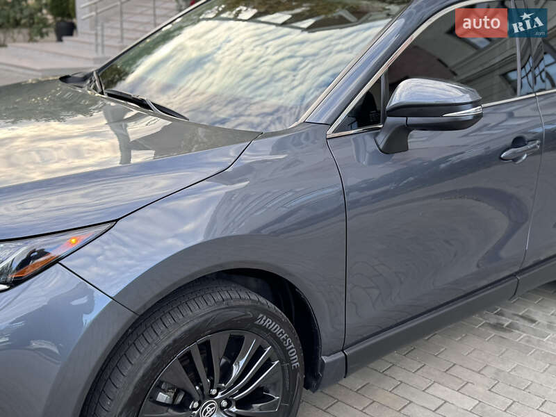 Внедорожник / Кроссовер Toyota Venza 2021 в Одессе