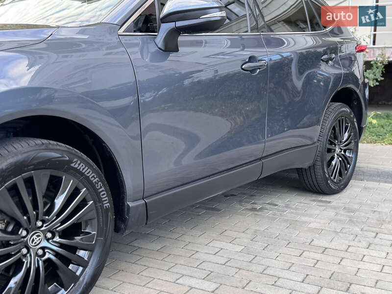 Внедорожник / Кроссовер Toyota Venza 2021 в Одессе