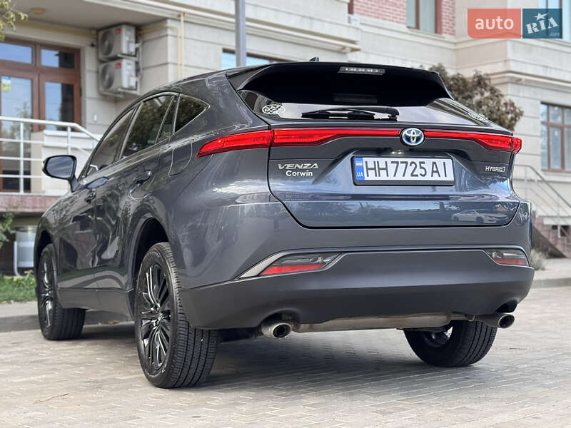 Внедорожник / Кроссовер Toyota Venza 2021 в Одессе