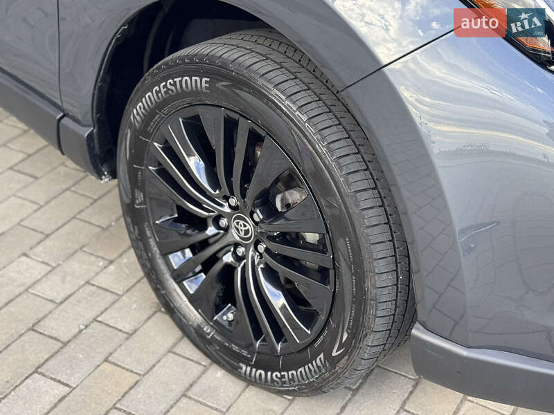 Внедорожник / Кроссовер Toyota Venza 2021 в Одессе