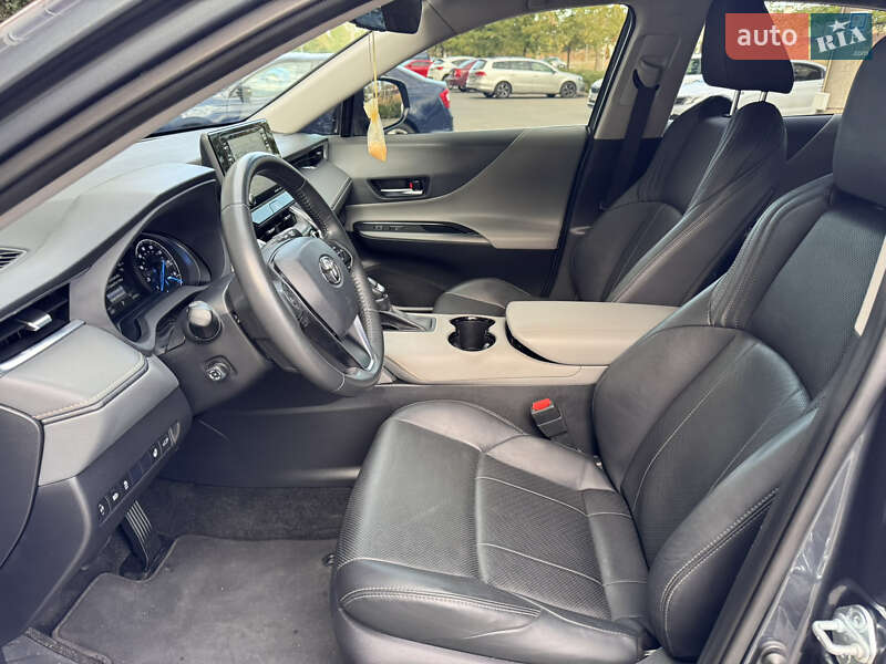 Внедорожник / Кроссовер Toyota Venza 2021 в Одессе