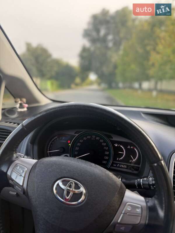 Внедорожник / Кроссовер Toyota Venza 2010 в Киеве