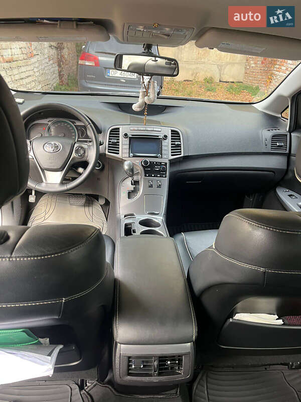 Внедорожник / Кроссовер Toyota Venza 2015 в Харькове