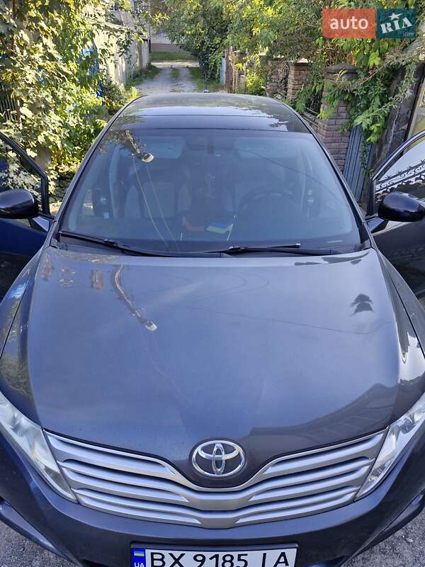 Позашляховик / Кросовер Toyota Venza 2010 в Кам'янець-Подільському