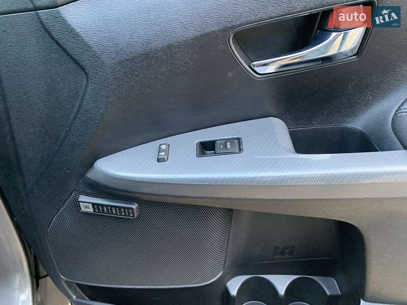 Позашляховик / Кросовер Toyota Venza 2013 в Дніпрі