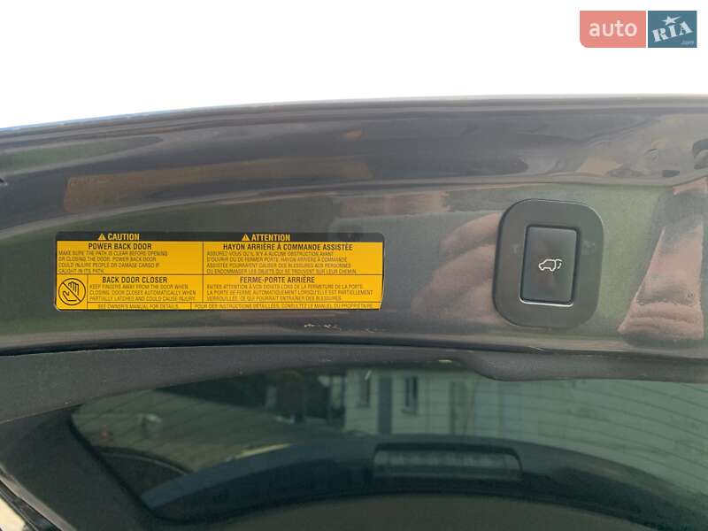 Позашляховик / Кросовер Toyota Venza 2013 в Дніпрі