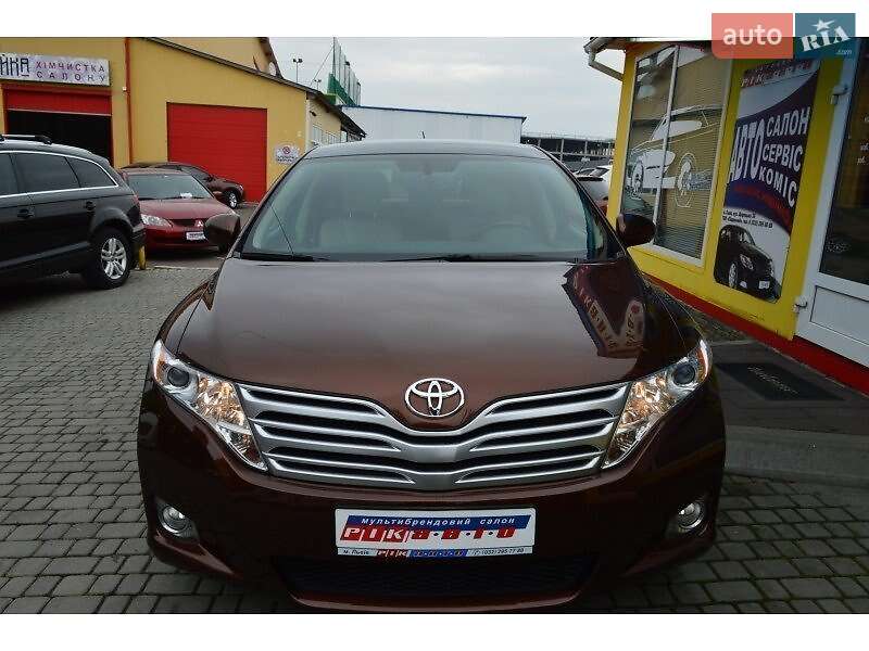 Внедорожник / Кроссовер Toyota Venza 2010 в Львове