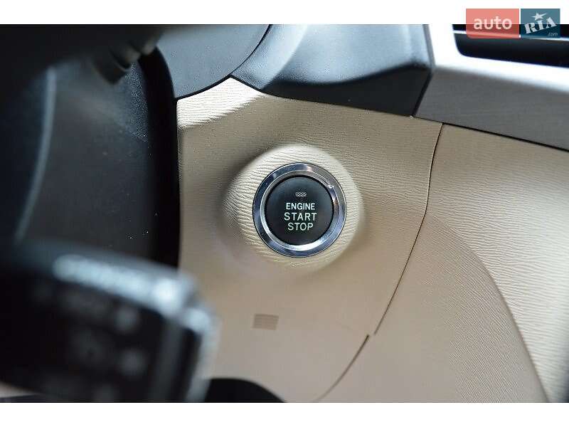 Внедорожник / Кроссовер Toyota Venza 2010 в Львове