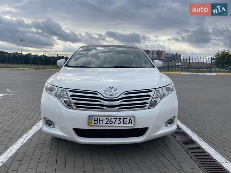 Позашляховик / Кросовер Toyota Venza 2010 в Одесі