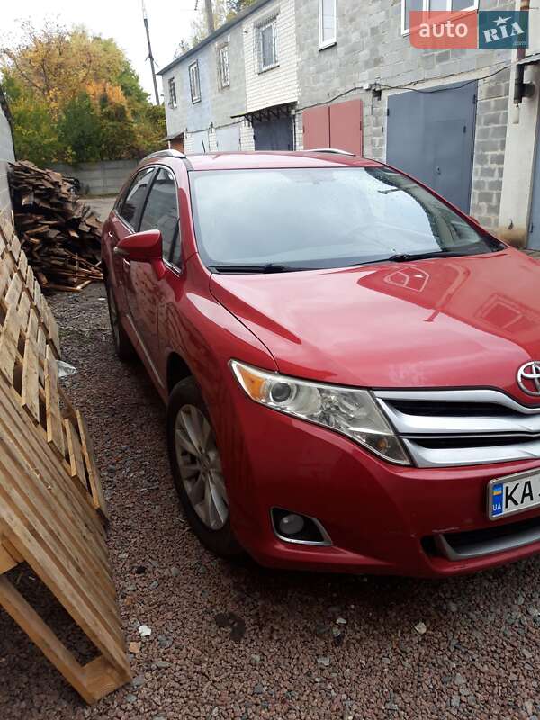 Позаш��яховик / Кросовер Toyota Venza 2015 в Броварах