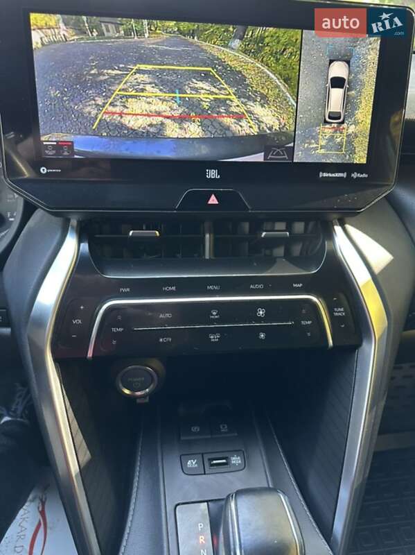 Внедорожник / Кроссовер Toyota Venza 2020 в Черновцах