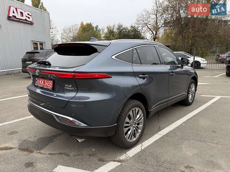 Внедорожник / Кроссовер Toyota Venza 2022 в Киеве