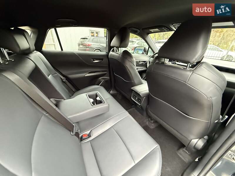 Внедорожник / Кроссовер Toyota Venza 2022 в Киеве