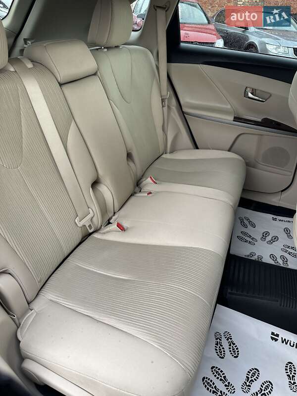 Внедорожник / Кроссовер Toyota Venza 2012 в Смеле фото 2 Внедорожник / Кроссовер Toyota Venza 2012 в Смеле