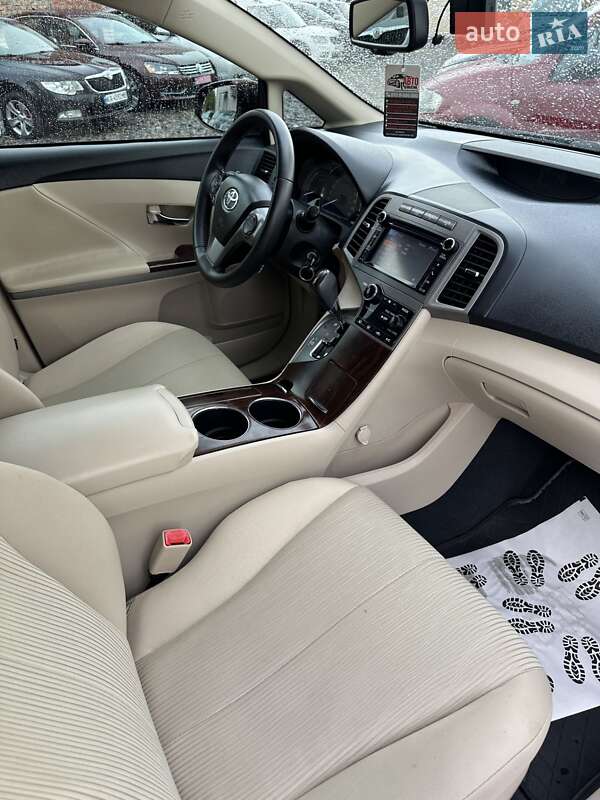 Внедорожник / Кроссовер Toyota Venza 2012 в Смеле фото 9 Внедорожник / Кроссовер Toyota Venza 2012 в Смеле