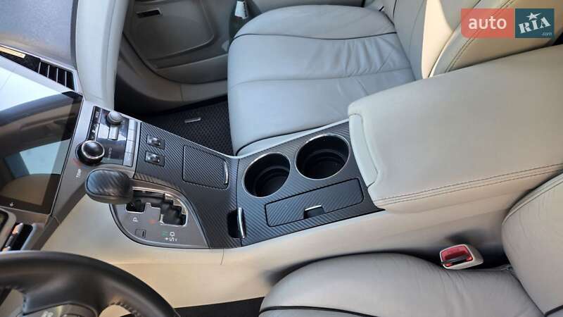 Внедорожник / Кроссовер Toyota Venza 2012 в Киеве фото 23 Внедорожник / Кроссовер Toyota Venza 2012 в Киеве