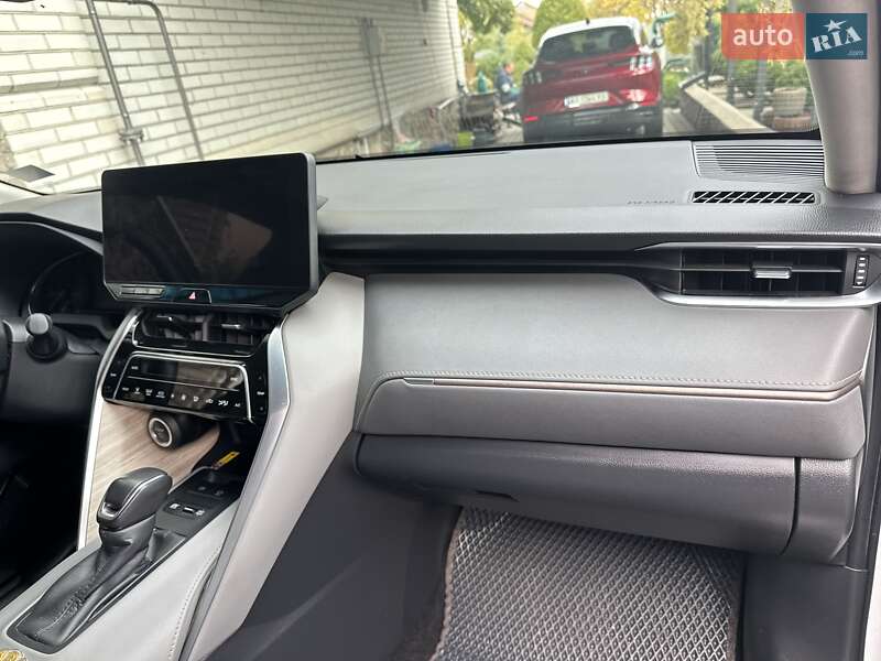 Внедорожник / Кроссовер Toyota Venza 2023 в Белой Церкви