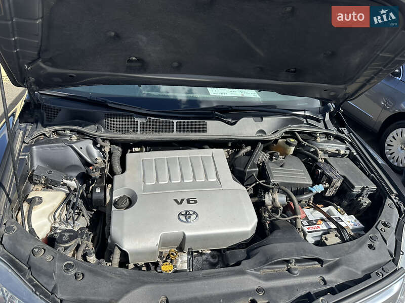 Внедорожник / Кроссовер Toyota Venza 2011 в Киеве