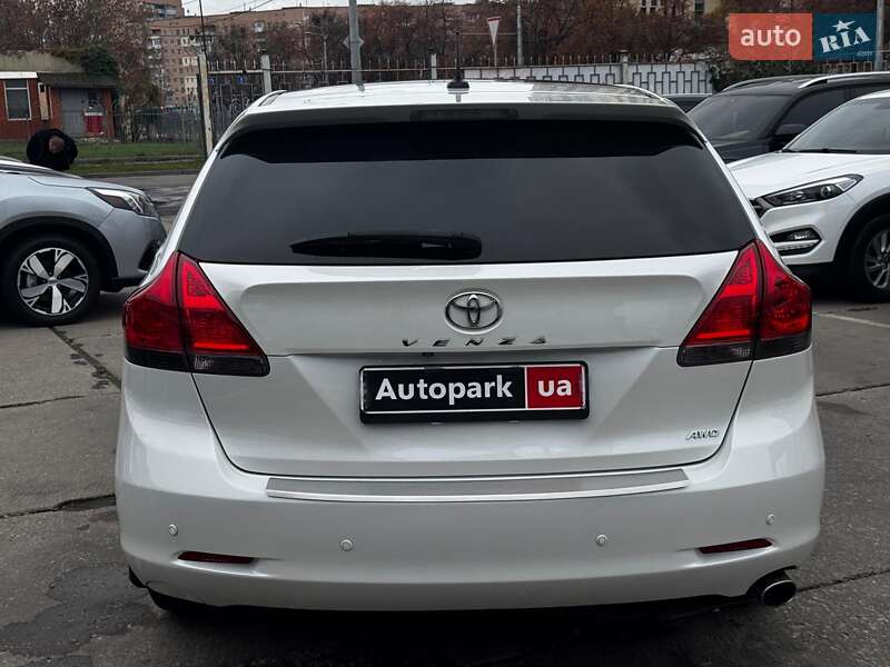 Внедорожник / Кроссовер Toyota Venza 2012 в Харькове