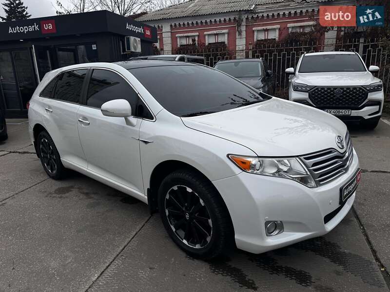 Внедорожник / Кроссовер Toyota Venza 2012 в Харькове
