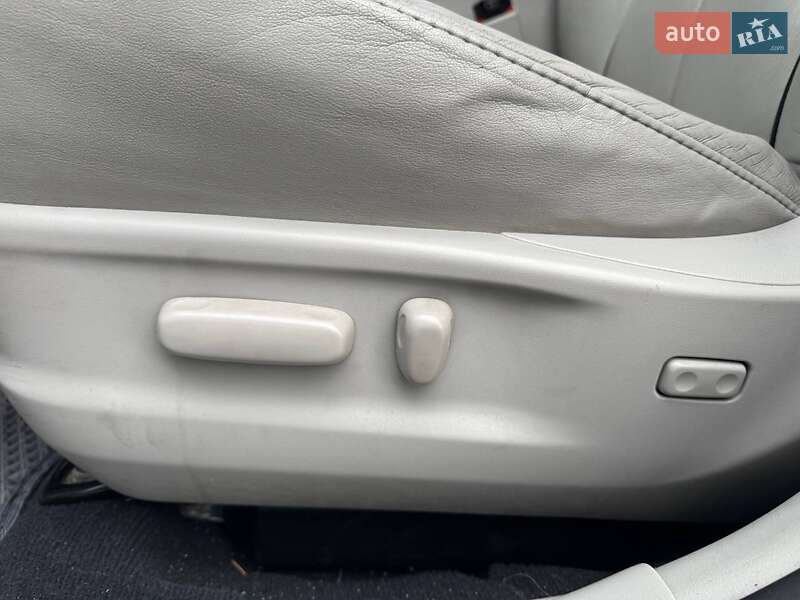 Внедорожник / Кроссовер Toyota Venza 2011 в Киеве фото 18 Внедорожник / Кроссовер Toyota Venza 2011 в Киеве