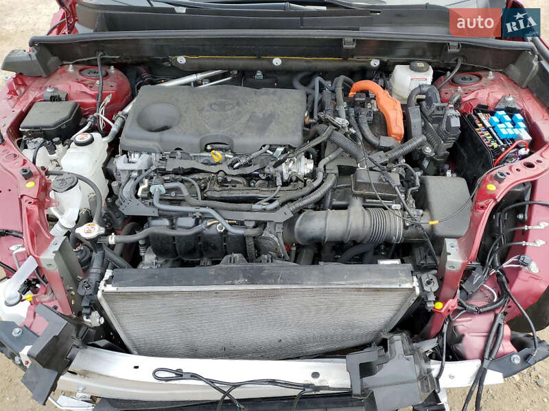 Внедорожник / Кроссовер Toyota Venza 2023 в Золочеве