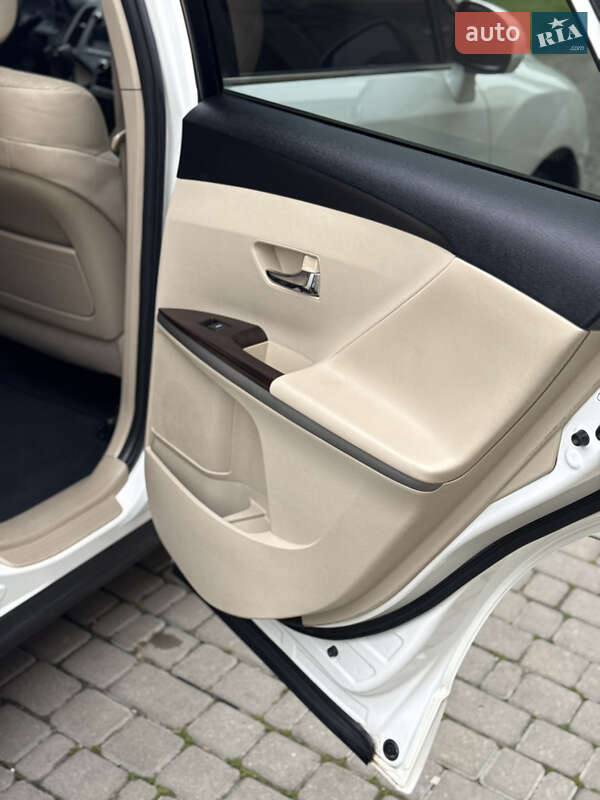 Внедорожник / Кроссовер Toyota Venza 2011 в Одессе фото 7 Внедорожник / Кроссовер Toyota Venza 2011 в Одессе
