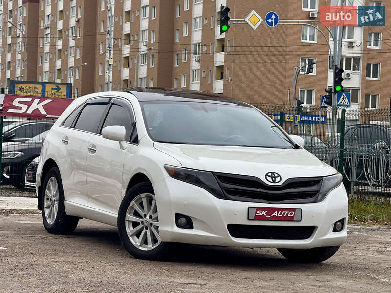 Внедорожник / Кроссовер Toyota Venza 2010 в Киеве