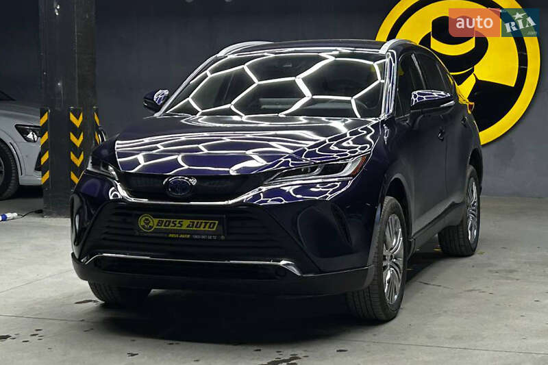 Внедорожник / Кроссовер Toyota Venza 2022 в Черновцах