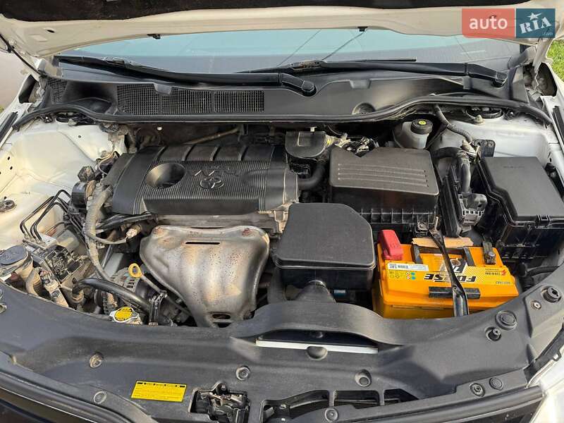 Внедорожник / Кроссовер Toyota Venza 2014 в Петриковке