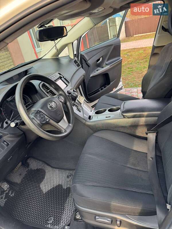 Внедорожник / Кроссовер Toyota Venza 2014 в Петриковке