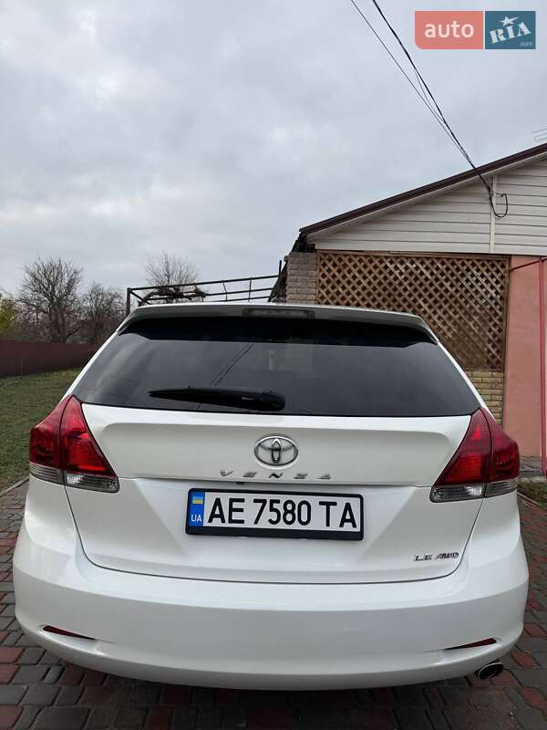 Внедорожник / Кроссовер Toyota Venza 2014 в Петриковке