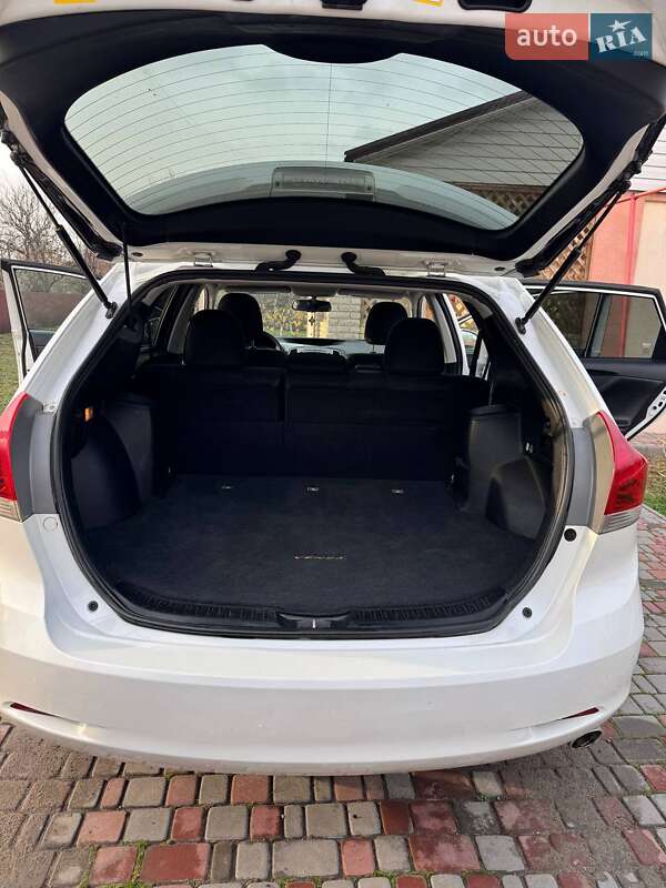 Внедорожник / Кроссовер Toyota Venza 2014 в Петриковке