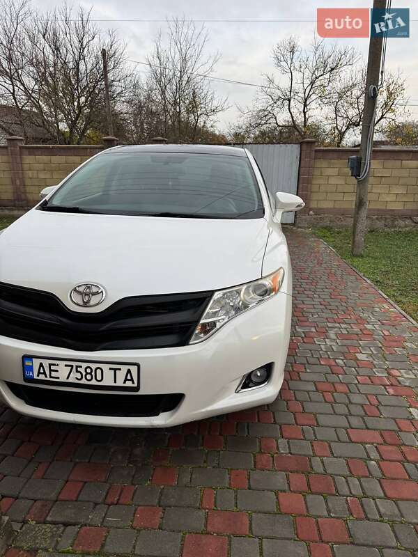 Внедорожник / Кроссовер Toyota Venza 2014 в Петриковке