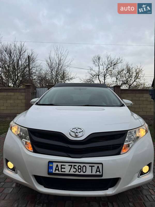 Внедорожник / Кроссовер Toyota Venza 2014 в Петриковке