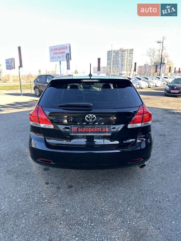 Внедорожник / Кроссовер Toyota Venza 2011 в Белогородке