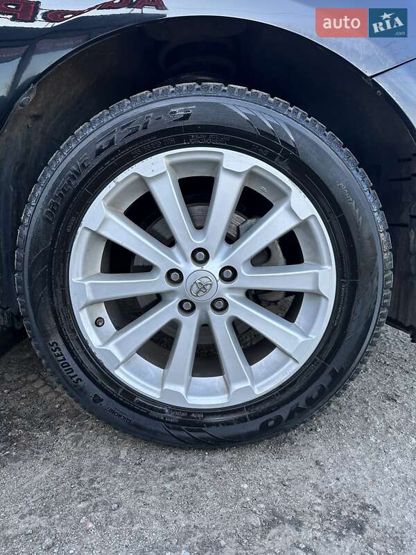 Внедорожник / Кроссовер Toyota Venza 2011 в Белогородке