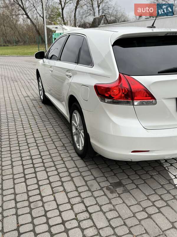 Внедорожник / Кроссовер Toyota Venza 2011 в Луцке фото 3 Внедорожник / Кроссовер Toyota Venza 2011 в Луцке