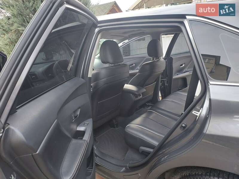 Внедорожник / Кроссовер Toyota Venza 2013 в Петропавловской Борщаговке