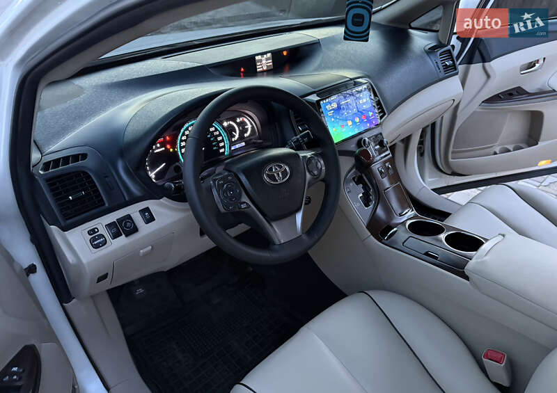 Внедорожник / Кроссовер Toyota Venza 2013 в Днепре
