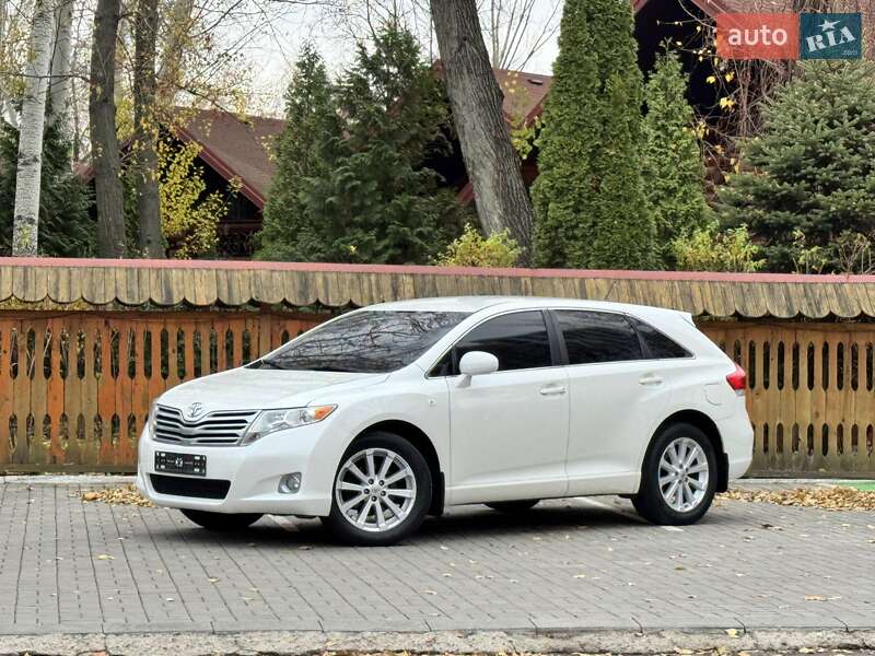 Внедорожник / Кроссовер Toyota Venza 2012 в Краматорске