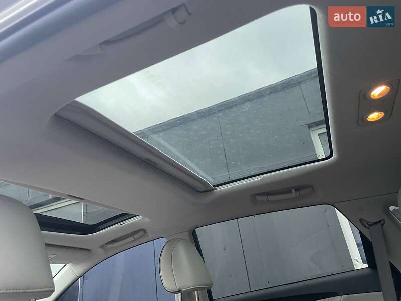 Внедорожник / Кроссовер Toyota Venza 2011 в Киеве