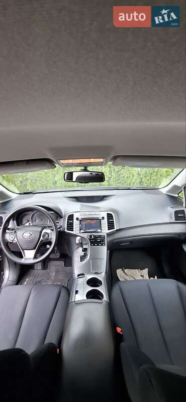 Позашляховик / Кросовер Toyota Venza 2015 в Одесі